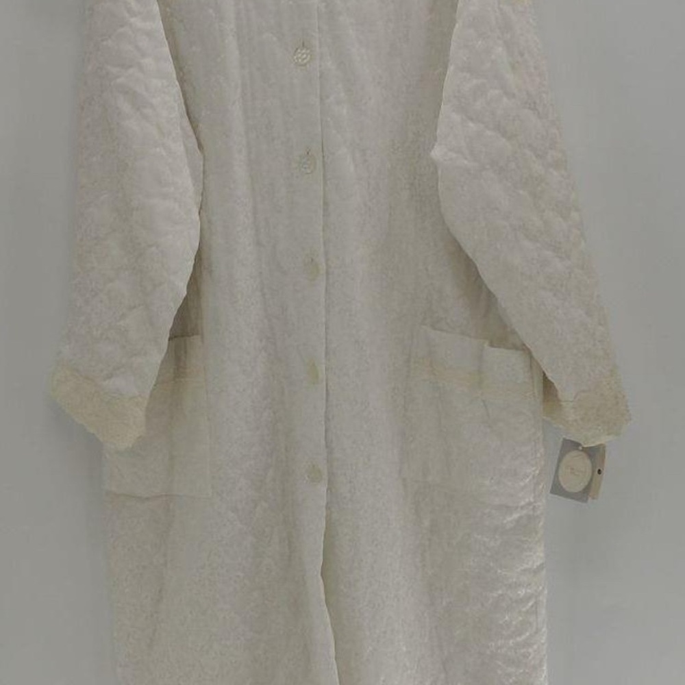 Christian Dior Vintage Cream Quilted Women's Coat size 2x
